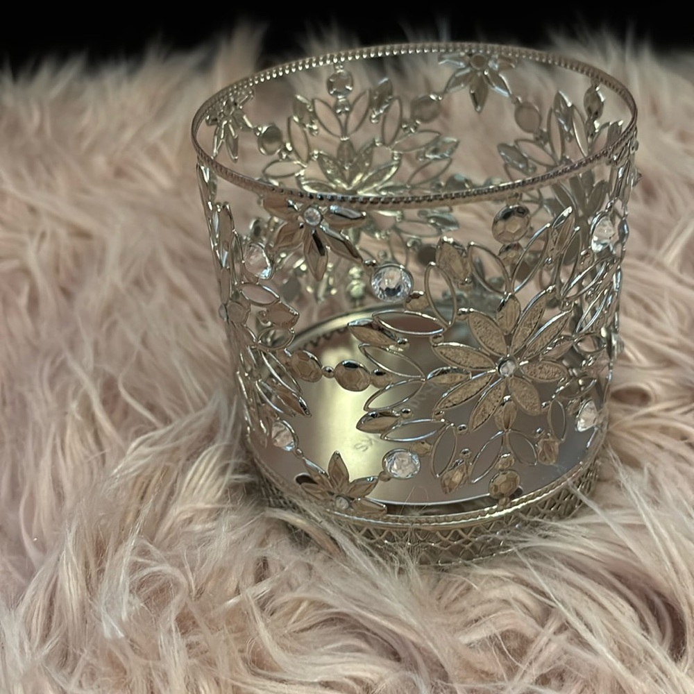 Bath & Body works candle holder